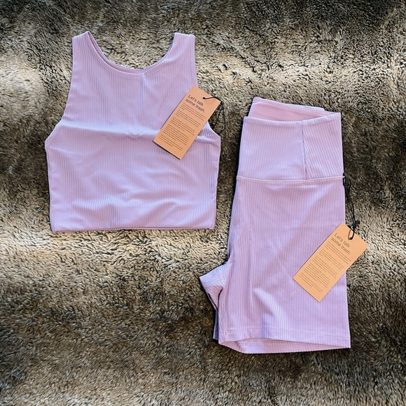 Violet RIB high-rise run short - Girlfriend Collective DISCONTINUED COLOR - Picture 3 of 4
